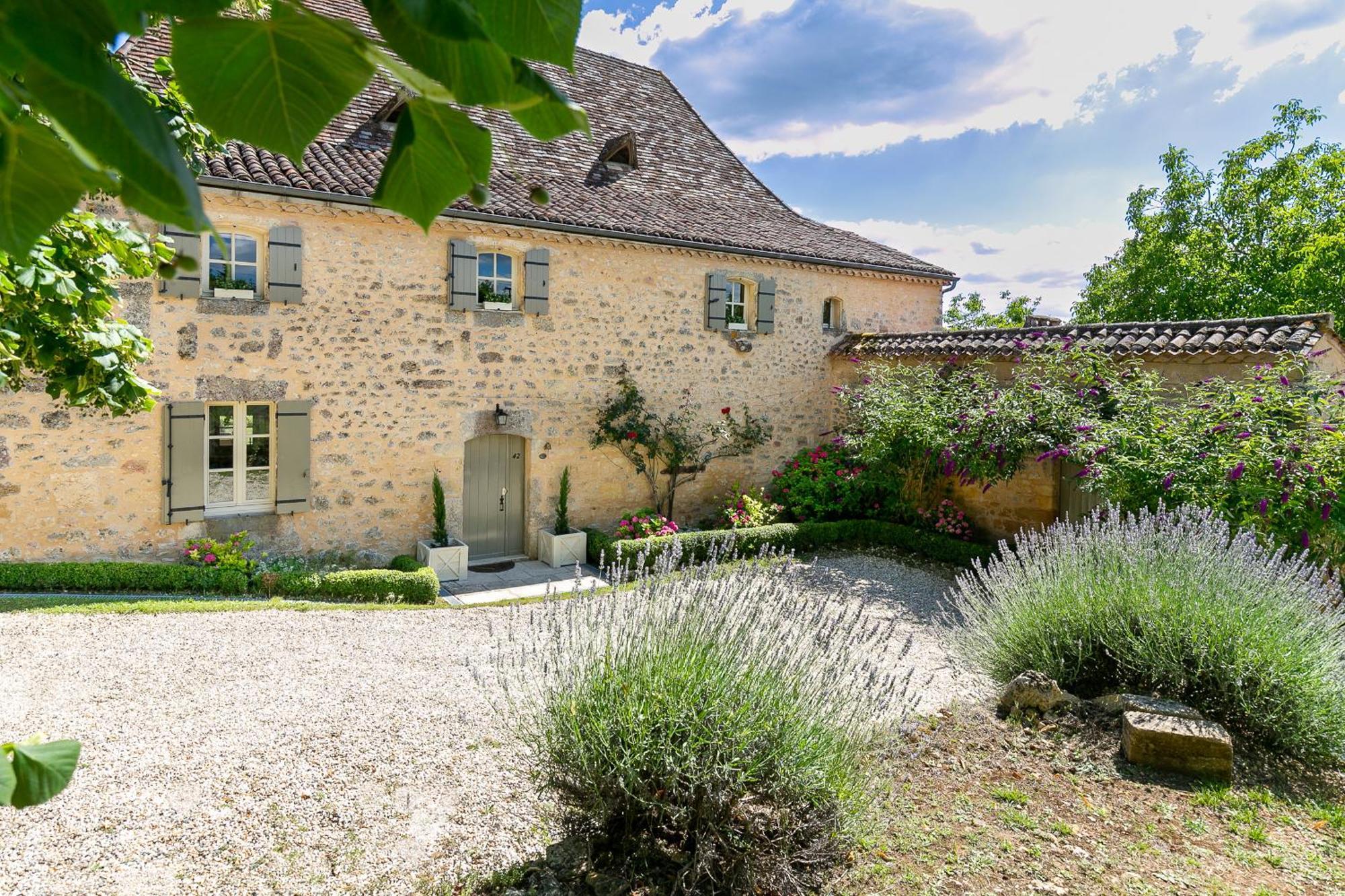 Pontours La Maison Louverie מראה חיצוני תמונה