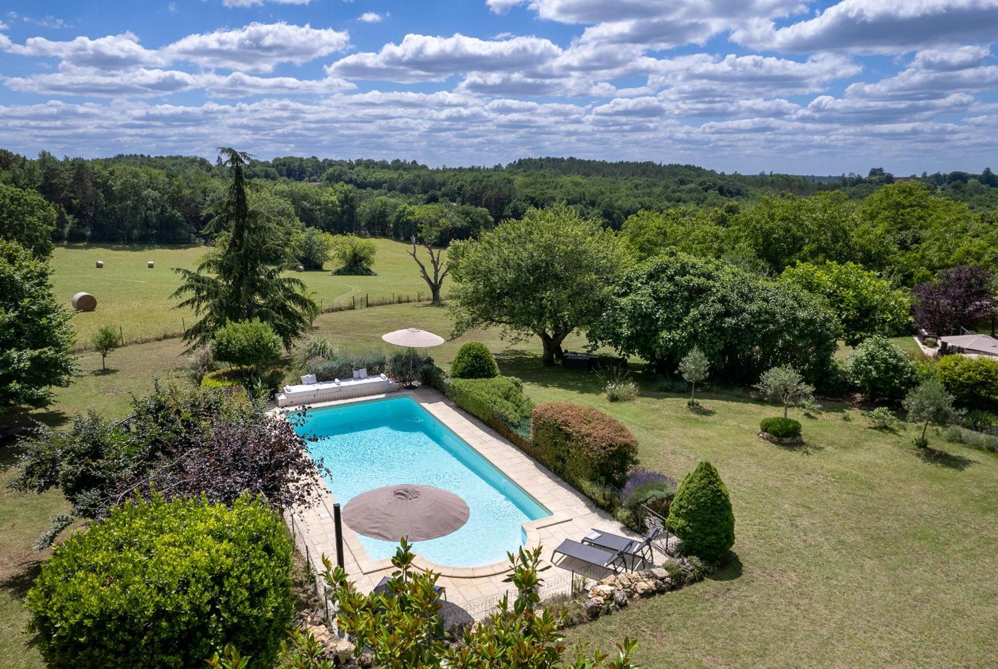 Pontours La Maison Louverie מראה חיצוני תמונה