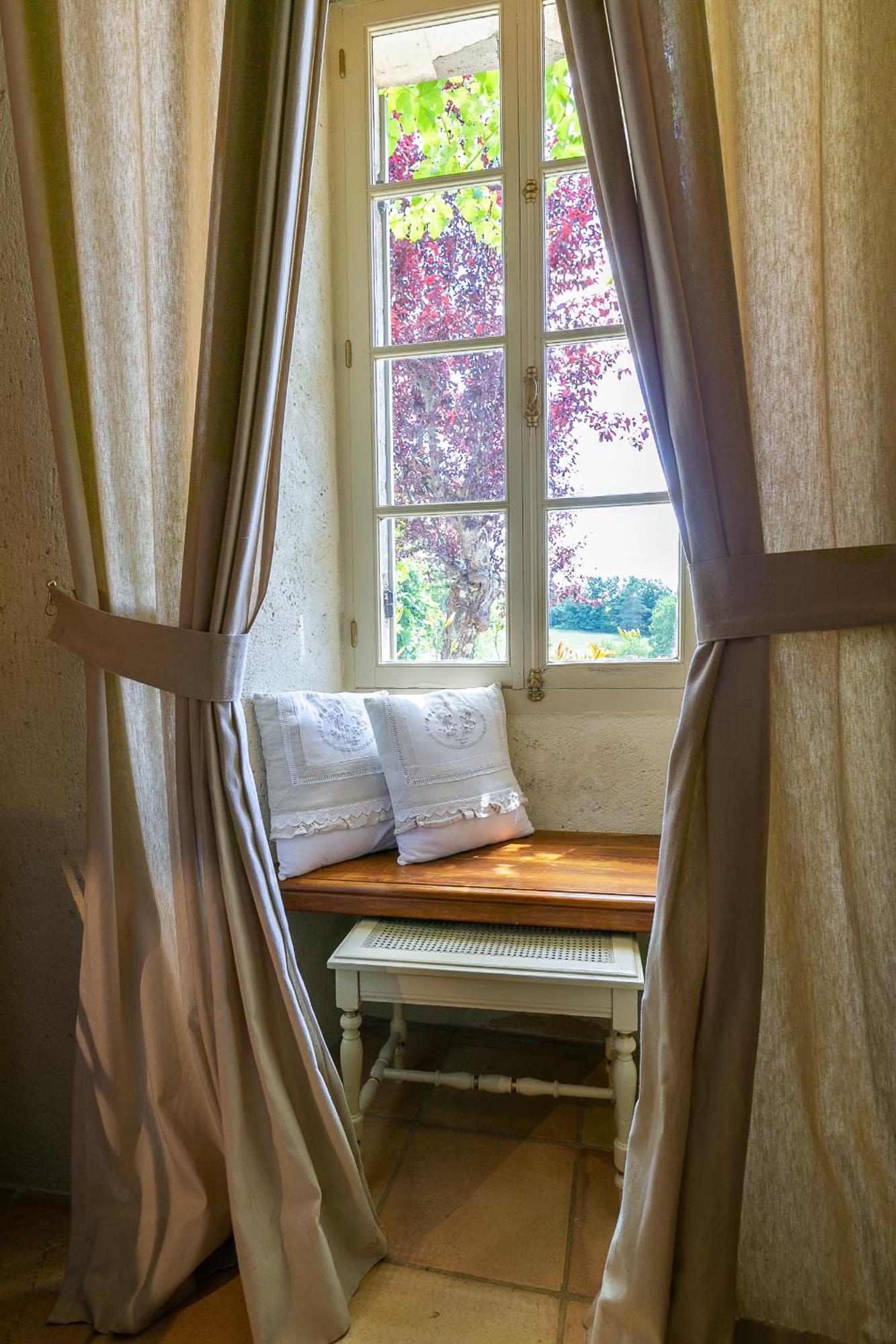 Pontours La Maison Louverie מראה חיצוני תמונה