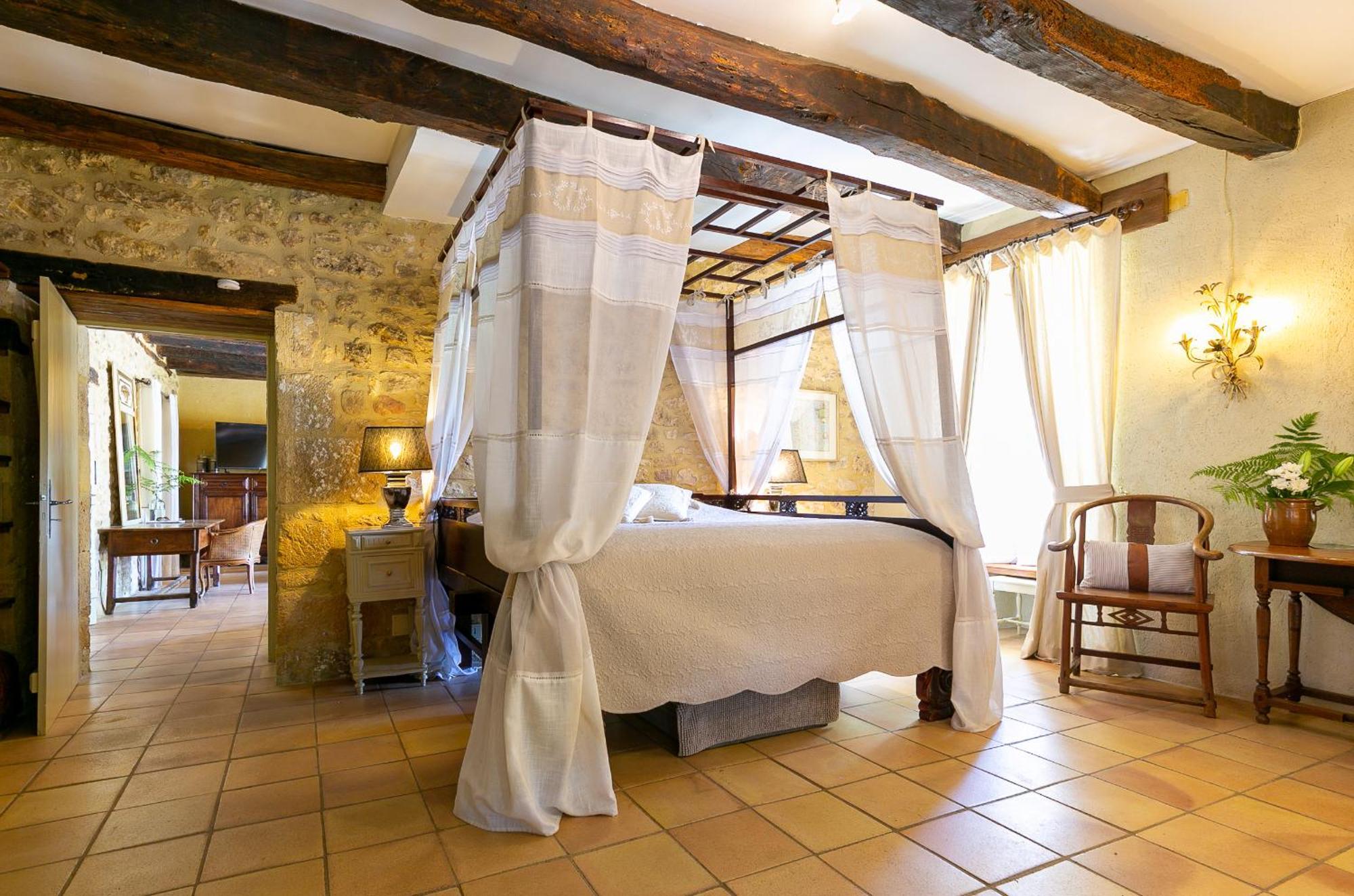 Pontours La Maison Louverie מראה חיצוני תמונה