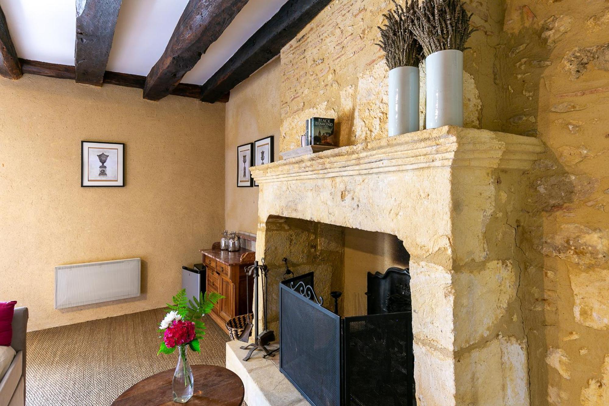 Pontours La Maison Louverie מראה חיצוני תמונה