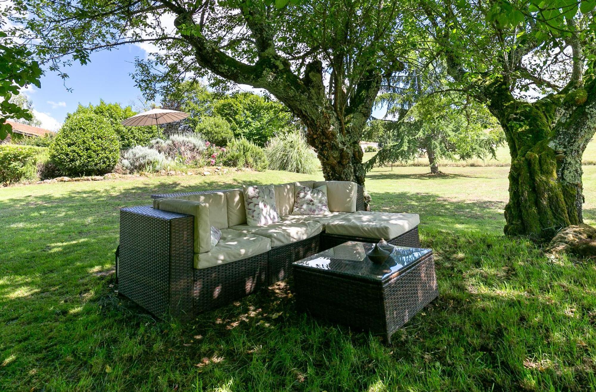 Pontours La Maison Louverie מראה חיצוני תמונה